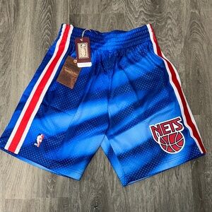 Mitchell & Ness Swingman Nets ‘90 Basketball Shorts - Size S - NWT!